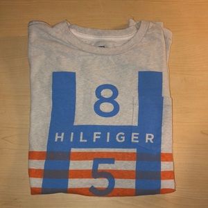 Tommy Hilfiger T shirt